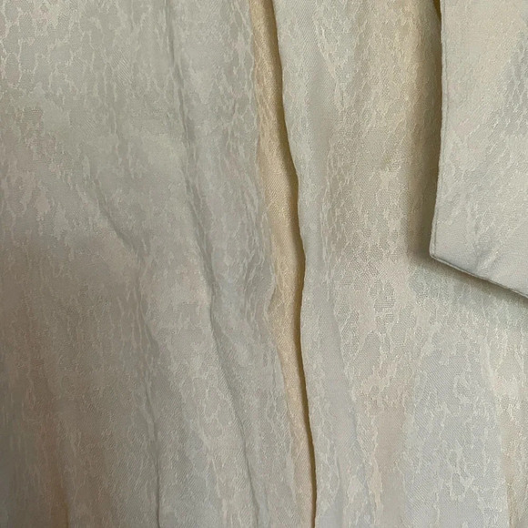 Zara jacquard ivory bow smocked sleeve and waist top sz XS - Picture 3 of 5